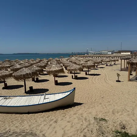 Arena I By The Sea * سفيتي فلاس