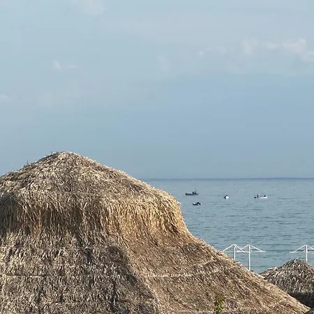 Arena I By The Sea Daire *